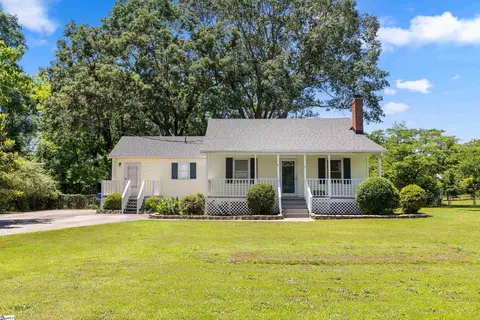 5 Broad Vista Blvd, Taylors, SC 29687