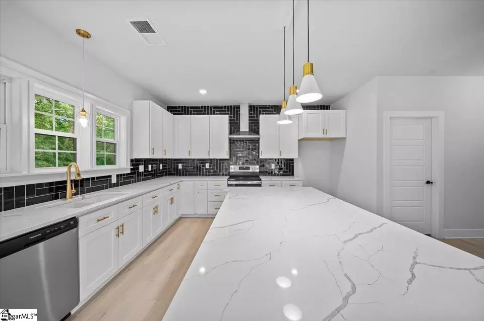  219 Glenwood Rd, Easley, SC 29640 photo 12