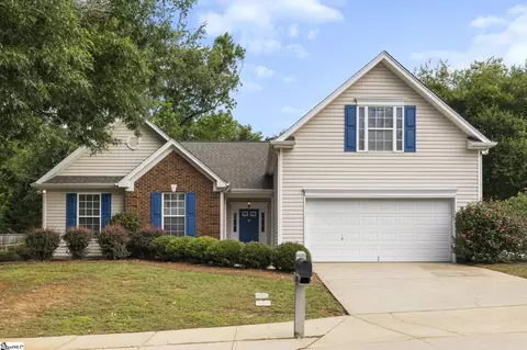 200 Whixley Ln, Greenville, SC 29607