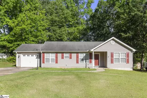 103 Berry Ct, Belton, SC 29627
