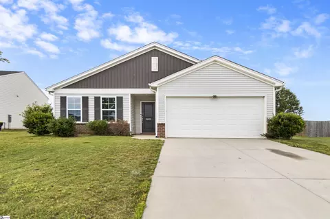 9023 Germaine Ct, Boiling Springs, SC 29316