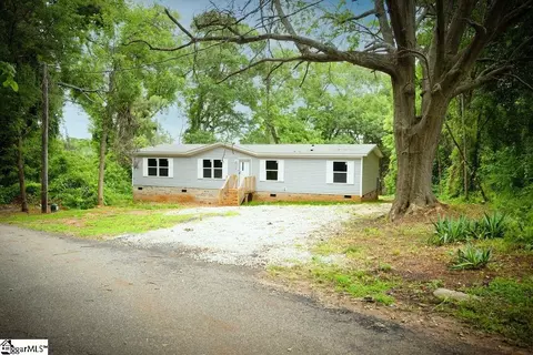 120 Squirrel Dr, Anderson, SC 29626