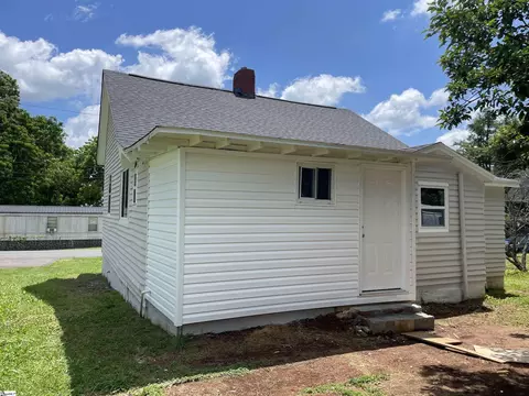 Exterior - 10 Finley St, Pelzer, SC 29669 photo 3 of 3