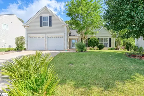 307 Valhalla Ln, Simpsonville, SC 29681