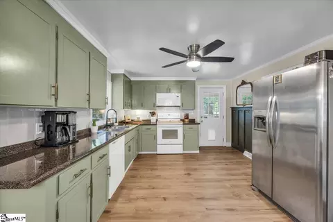 820 Ansel School Rd, Greer, SC 29651 photo 9