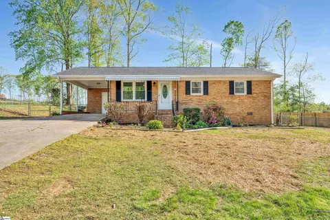 119 Dale St, Moore, SC 29369