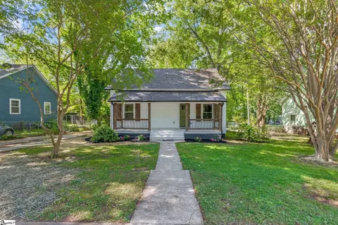 9 Stephenson Ave, Greenville, SC 29617
