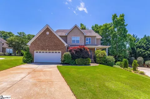 414 Mayburgh Ct, Spartanburg, SC 29301