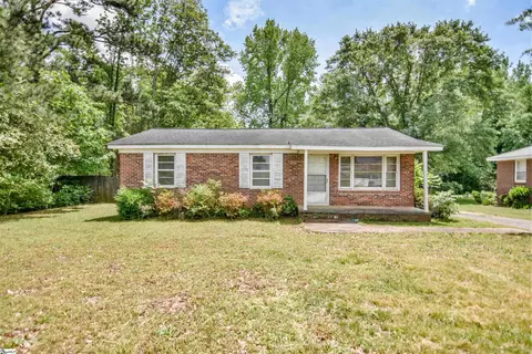 101 Benson St, Simpsonville, SC 29681