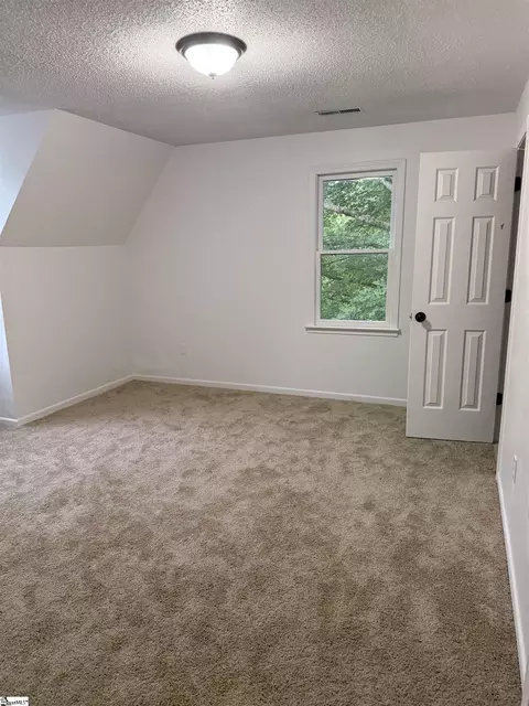 122 Franklin Dr, Central, SC 29630 photo 9