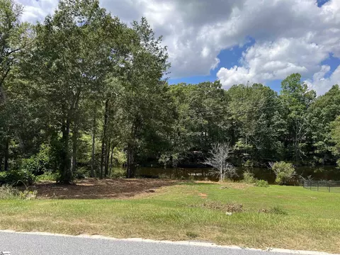 00 Lakeview Dr, Laurens, SC 29360