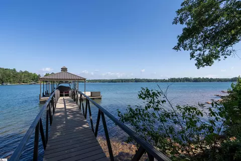 View/Area - 18184 Eagle Pt, Seneca, SC 29672 photo 4 of 7