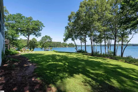 Exterior - 18184 Eagle Pt, Seneca, SC 29672 photo 9 of 9