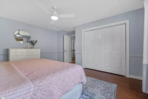 Bedroom - 18184 Eagle Pt, Seneca, SC 29672 photo 2 of 7