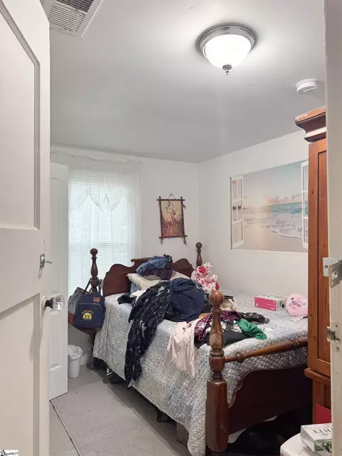12 7th St, Greer, SC 29651 photo 8