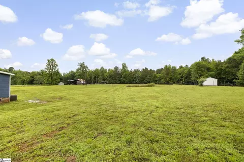 Exterior - 105 Penson Rd, Honea Path, SC 29654 photo 4 of 6