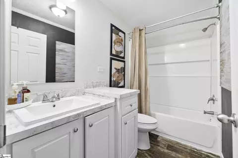 Bath - 105 Penson Rd, Honea Path, SC 29654 photo 3 of 3