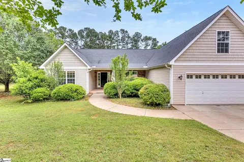 246 Waters Dr, Taylors, SC 29687
