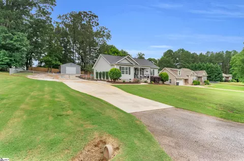 206 Wrentree Dr, Easley, SC 29642