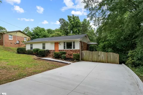 117 Lockman Dr, Greenville, SC 29611