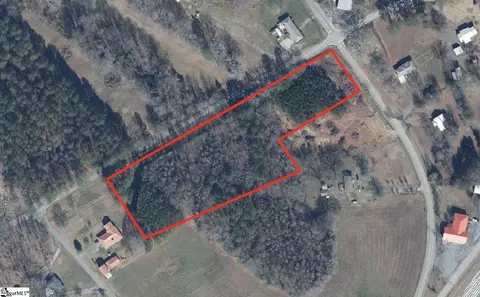 18700 Brown Avenue Ext, Belton, SC 29654