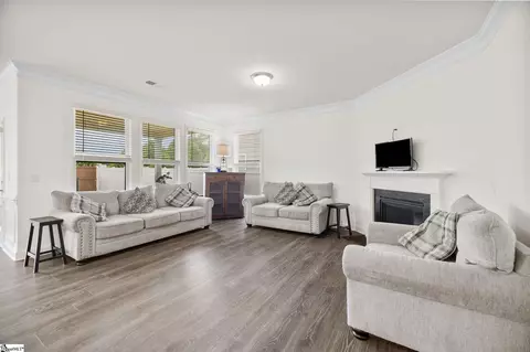 Living - 305 Kellen Ct, Duncan, SC 29334 photo 1 of 1