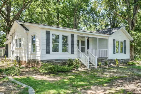 111 Looper Rd, Pelzer, SC 29669 photo 3