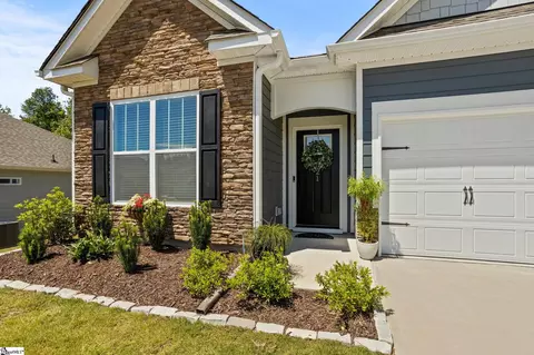 121 Gretta Trl, Pendleton, SC 29670 photo 2