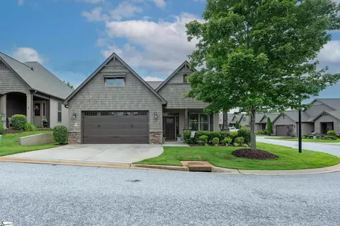 26 Bradstock Dr, Greer, SC 29650