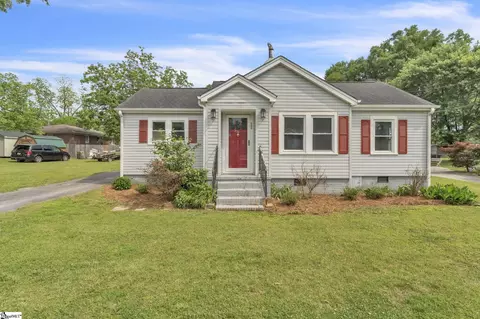 306 Flora Ave, Greenville, SC 29611