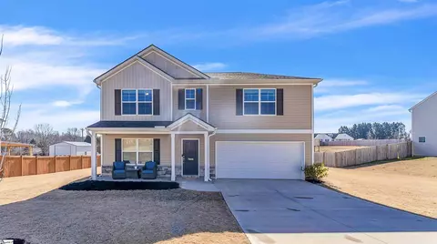 7096 Luna Mae Ct, Boiling Springs, SC 29316