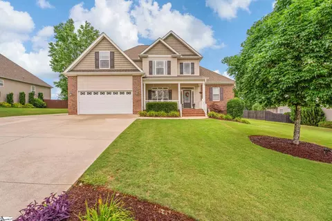 641 Nichole Pl, Greer, SC 29651