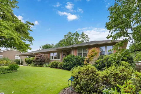 108 Oconee Dr, Spartanburg, SC 29301
