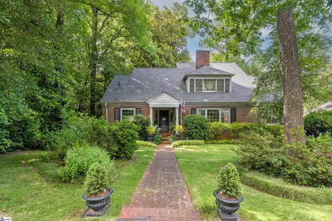361 Riverside Dr, Greenville, SC 29605