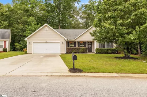 Exterior - 137 Mediterranean Ave, Anderson, SC 29621 photo 2 of 6