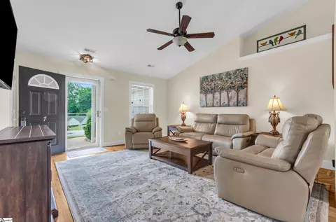 7 Slate Ln, Greer, SC 29650 photo 5
