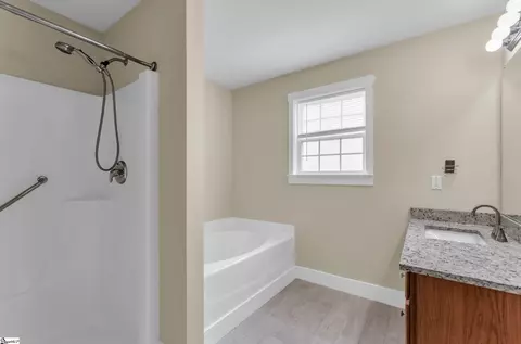 7 Slate Ln, Greer, SC 29650 photo 14