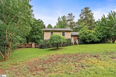 130 Mount Olivet Dr, Six Mile, SC 29682