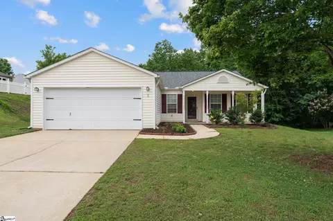 3 Alewine Ct, Taylors, SC 29687