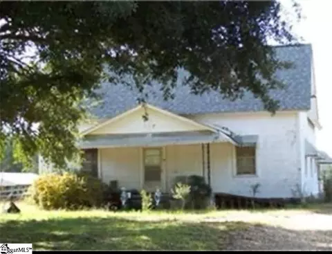 92 Lancaster Rd, Silverstreet, SC 29145