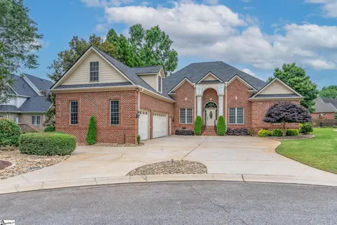 3 Swamp Lily Ct, Simpsonville, SC 29681