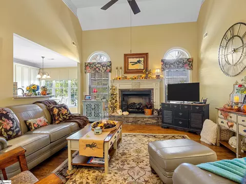 Living - 131 Elevation Ct, Greer, SC 29651 photo 2 of 3