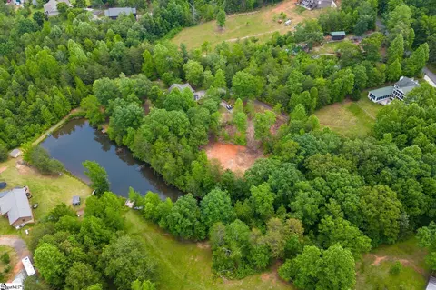 105 Sidari Dr, Pickens, SC 29671 photo 8
