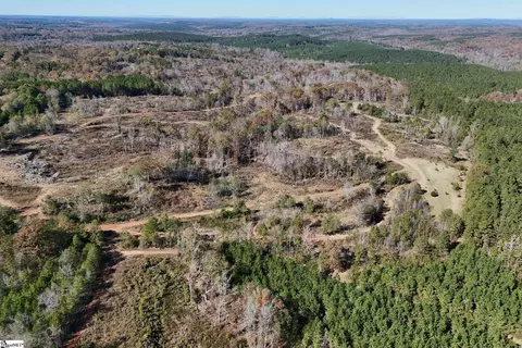 Howell Road, Jonesville, SC 29353