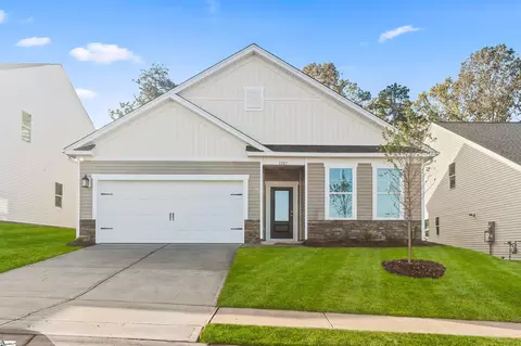 1130 Berry Patch Dr, Lyman, SC 29365