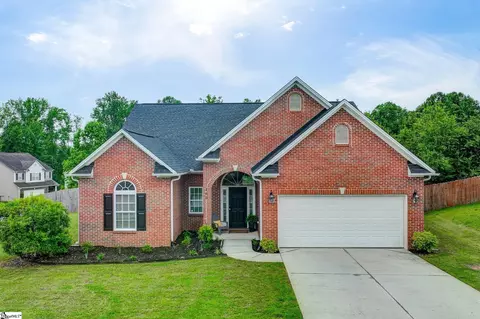 160 Spirit Mountain Ln, Easley, SC 29642