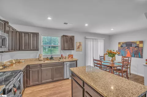 108 Sproles Ln, Easley, SC 29642 photo 8