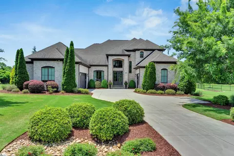 204 Tugaloo Ct, Piedmont, SC 29673