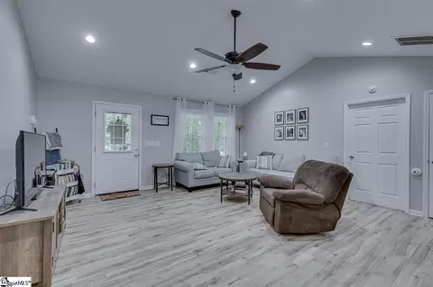 300 Bell Mill Ln, Walhalla, SC 29691 photo 9