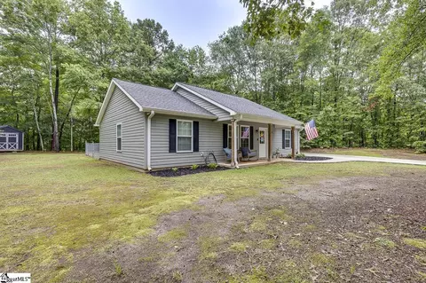 300 Bell Mill Ln, Walhalla, SC 29691 photo 2